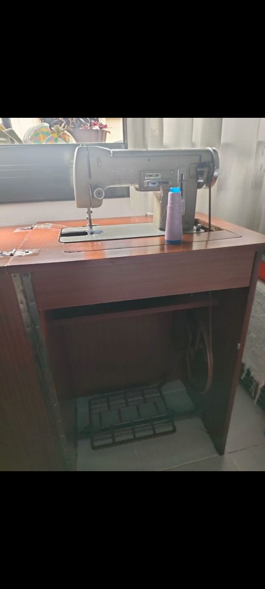Maquina de coser