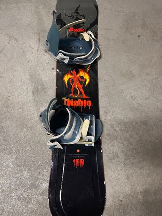 Tabla snow board y botas niño niña