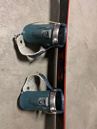 Tabla snow board y botas niño niña