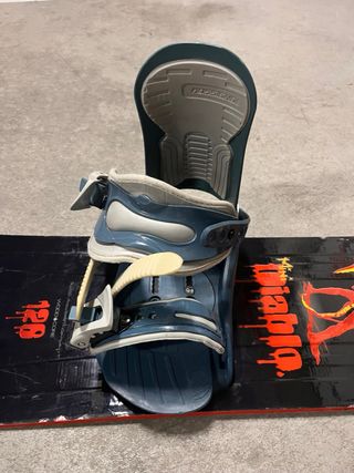 Tabla snow board y botas niño niña