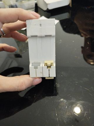 Magnetotermico automático 