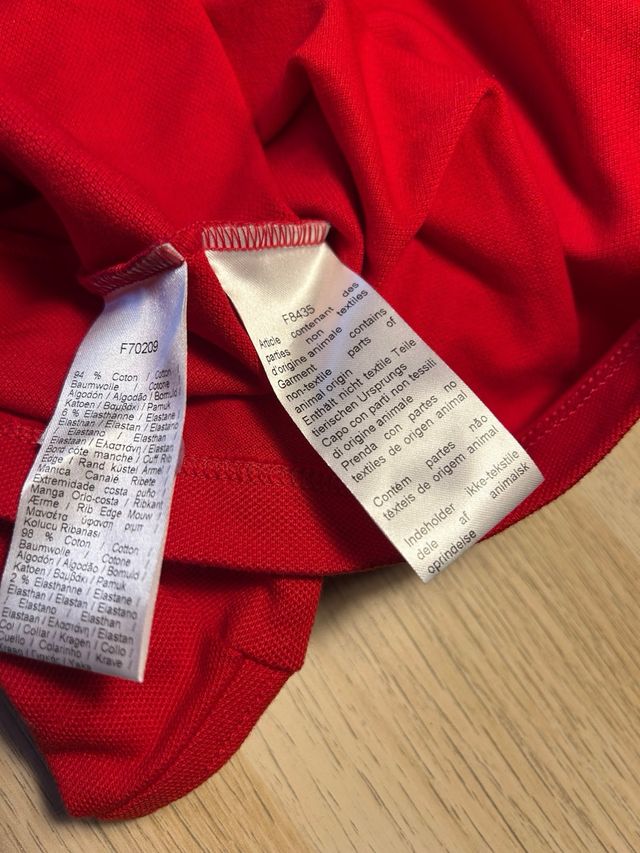 Polo lacoste rojo auténtico talla 40 mujer. Nuevo