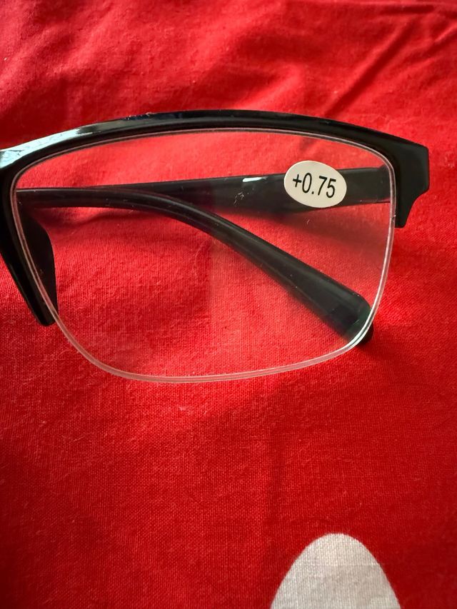 Gafas nuevas 0.75