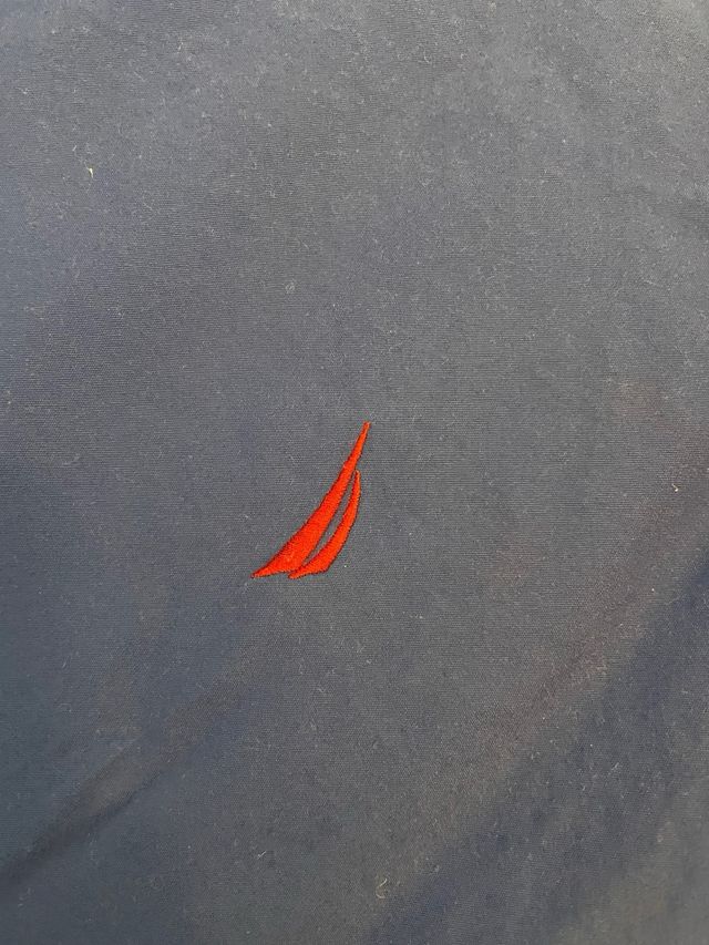 Hermosa y Elegante camisa Nautica