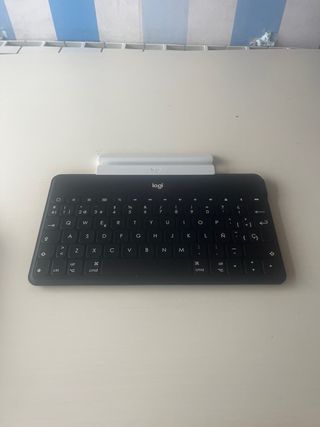 Teclado Ipad logitech “Keys to go”