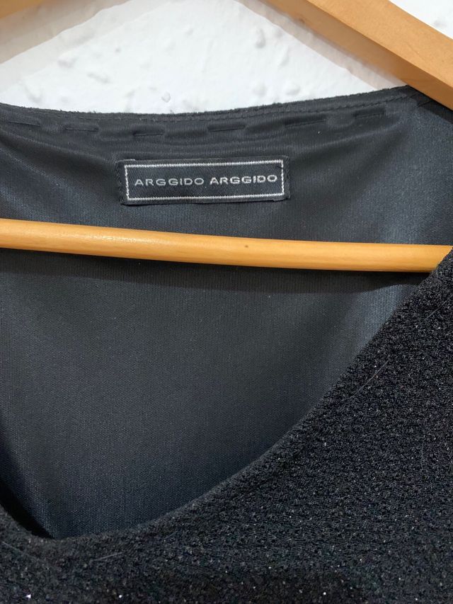 Vestido negro elegante T/46