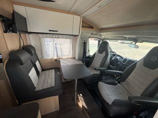 ALQUILER AUTOCARAVANA PERFILADA SUNLIGHT V66