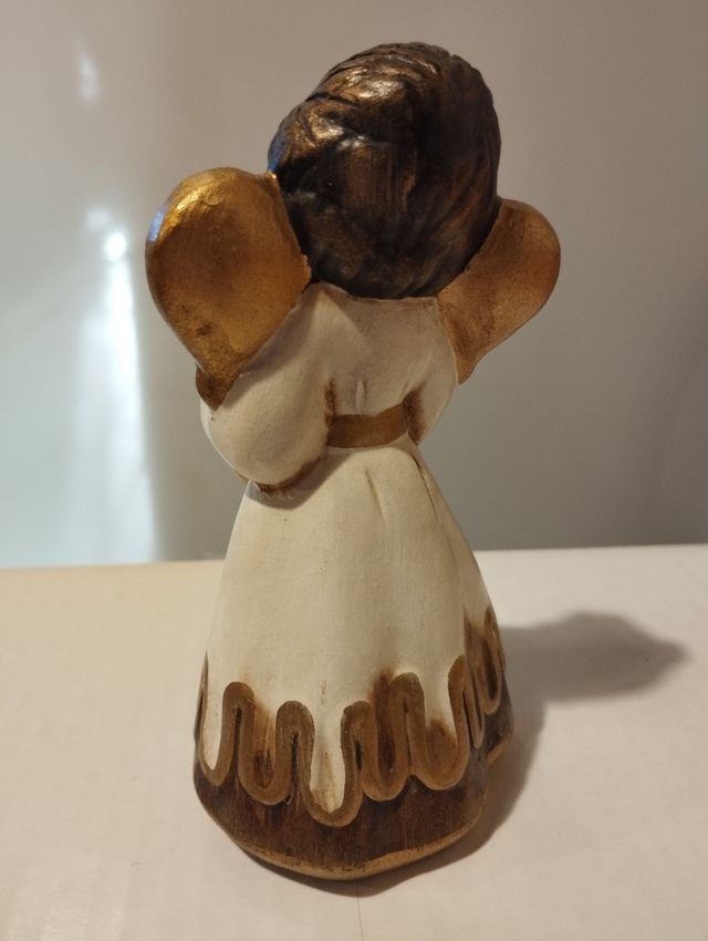 Angioletto in ceramica, con lira