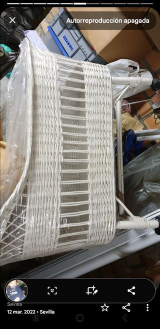 Cuna de mimbre para bebe