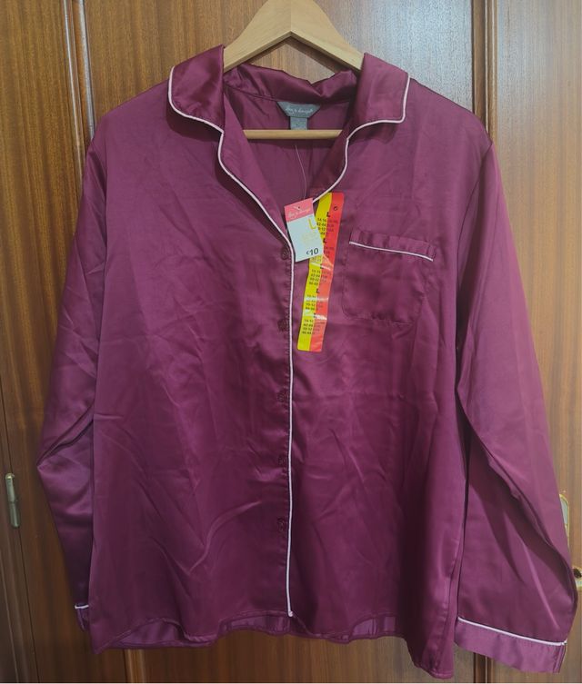 Pijama talla L satinado
