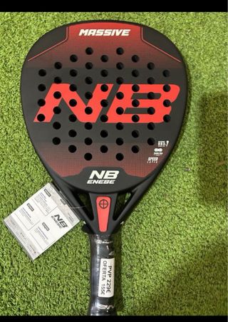 Pala PADEL NB MASSIVE 370gr NUEVA ESTRENAR 95€