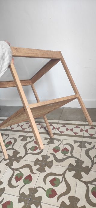 Mesita de noche - URGE VENTA