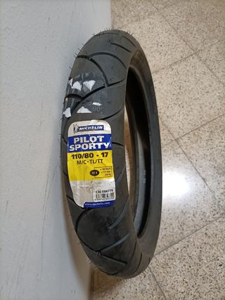 Neumático Michelin 