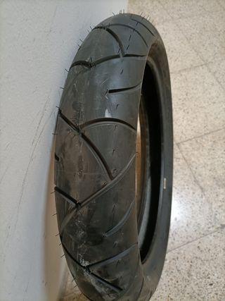 Neumático Michelin 