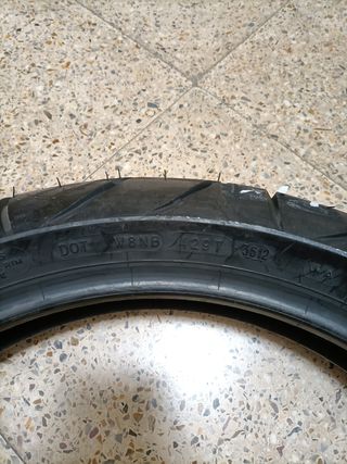 Neumático Michelin 