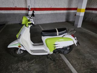 Tbq  tipo Vespa 125