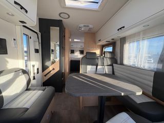 ALQUILER AUTOCARAVANA INTEGRAL SUNLIGHT I69 L