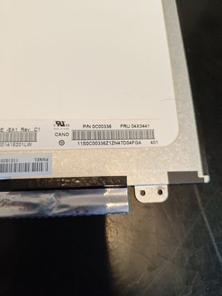 Pantalla portátil 15'6 con brackets 