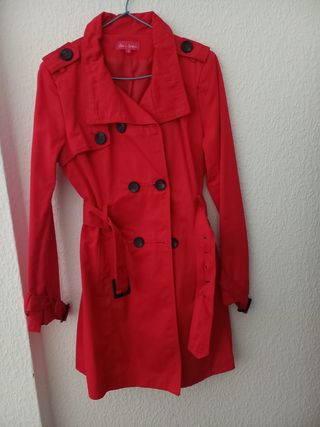 Gabardina roja 