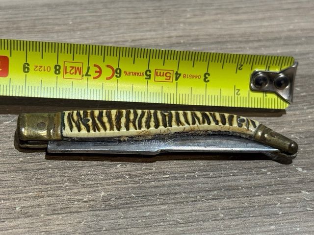 Antigua herramienta Gómez