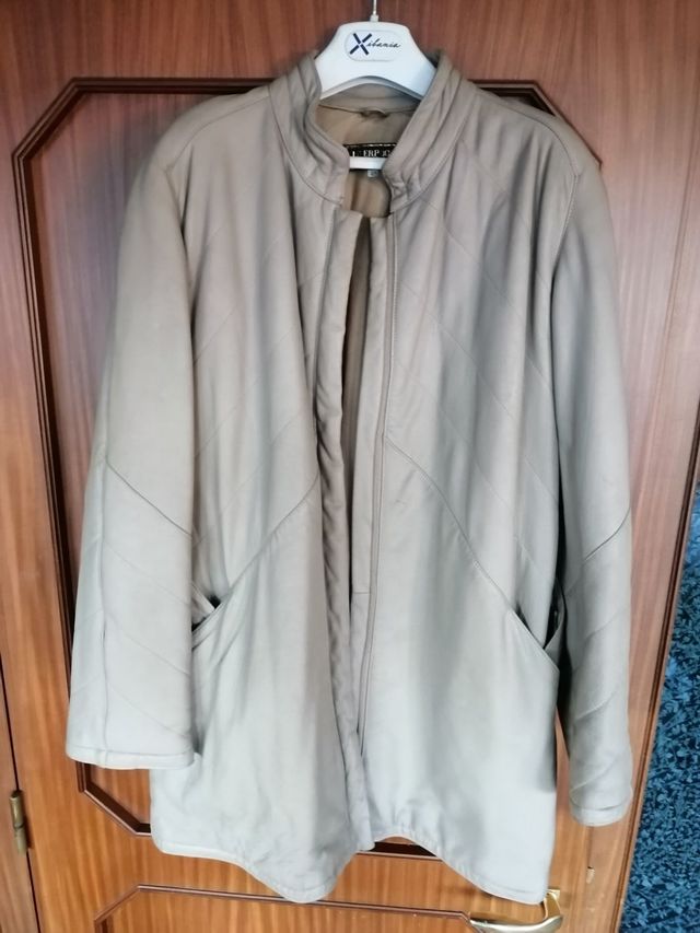 Giaccone da donna in vera pelle colore panna Tg.48