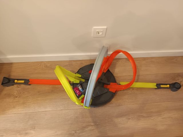 Circuito coches hot wheels