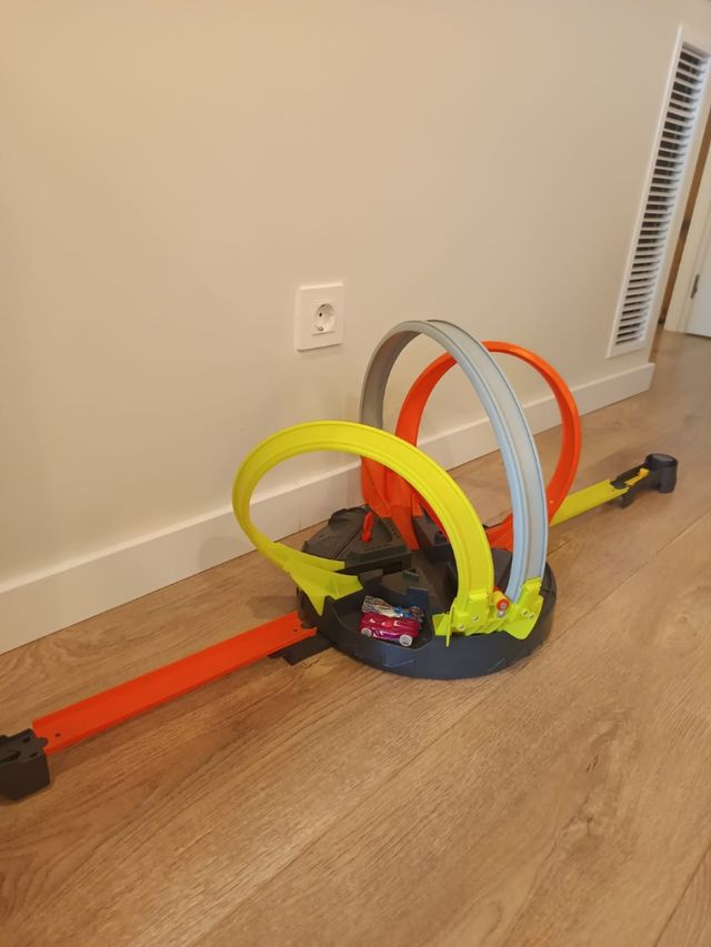 Circuito coches hot wheels