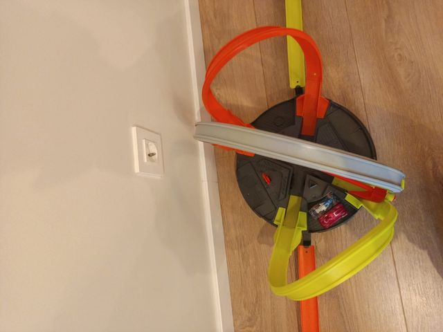 Circuito coches hot wheels