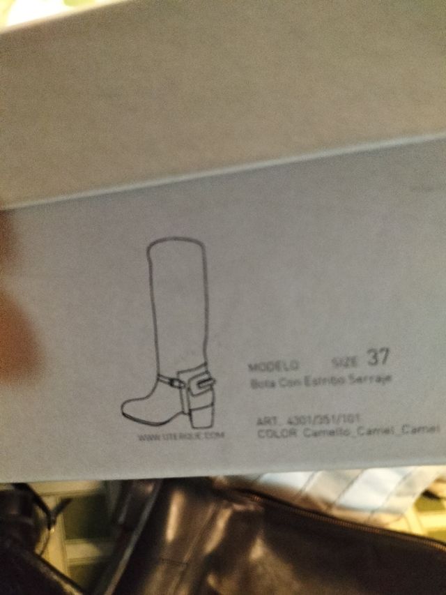 Botas nuevas Uterque t 37