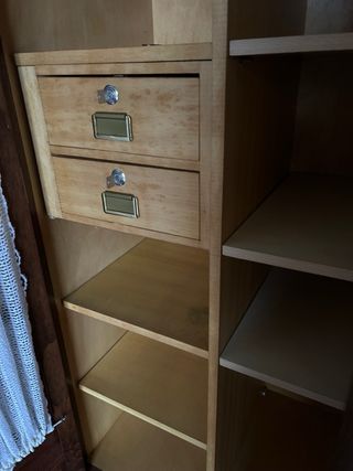 Armario madera hecho a mano