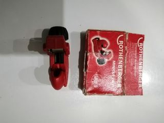 Corta tubos 