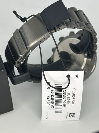 Reloj Citizen Radiocontrolado Negro CB5007-51H