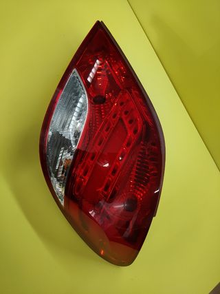 ✅PILOTO TRASERO DERECHO PEUGEOT 207 LED