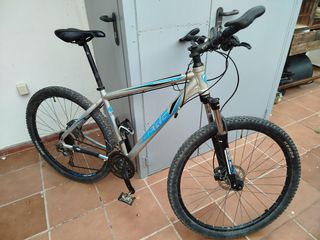 Bicicleta de montaña en Sanlúcar de Barrameda