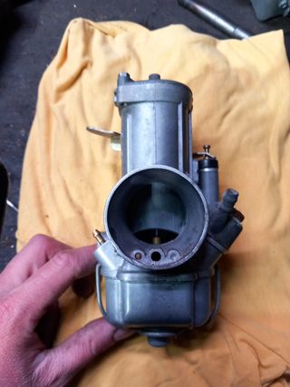 Carburador Bing 36.