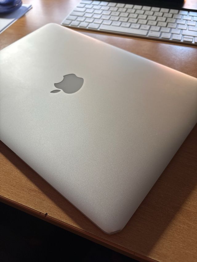 Macbook Air 13” Mediados 2011