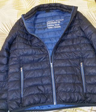 Cazadora abrigo de hombre acolchada color azul