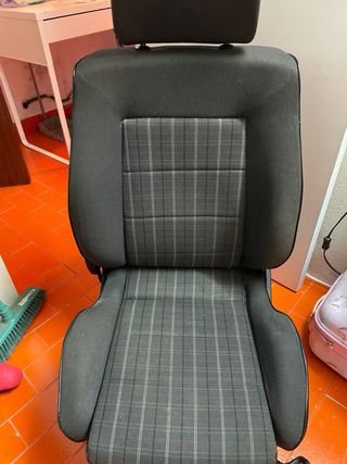 Asientos delanteros golf II