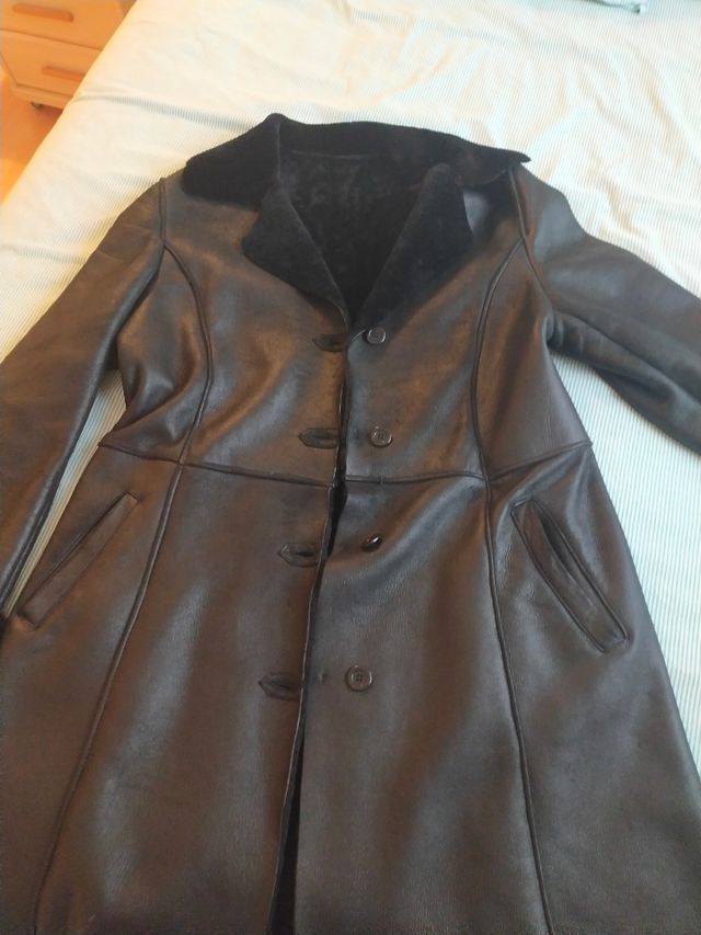 Abrigo doble faz piel de cordero