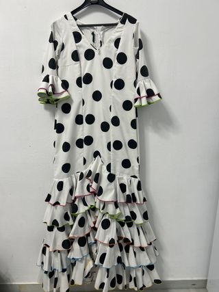 Traje de flamenca talla 44