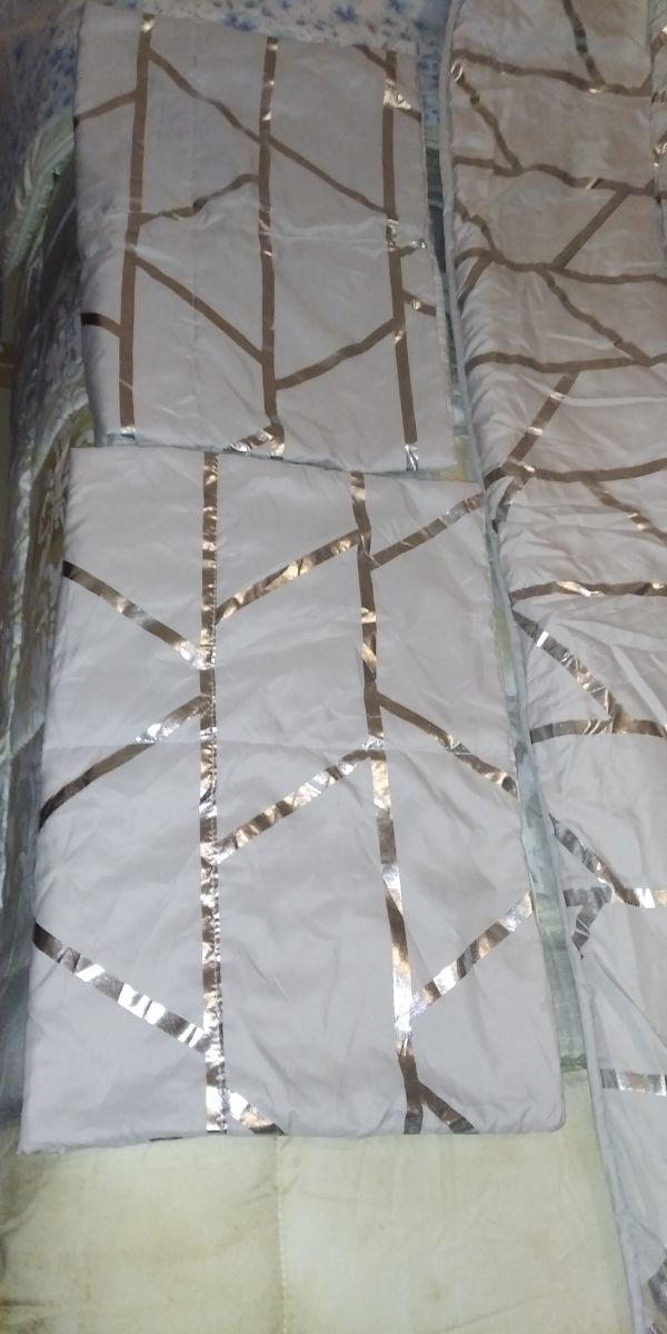 Colcha invierno gris