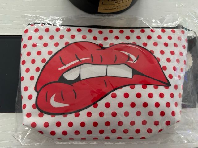 Lote neceser orquillas pulsera