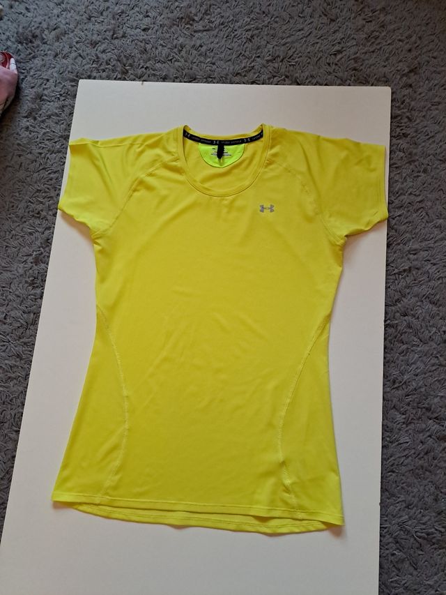 Camiseta UNDER ARMOUR