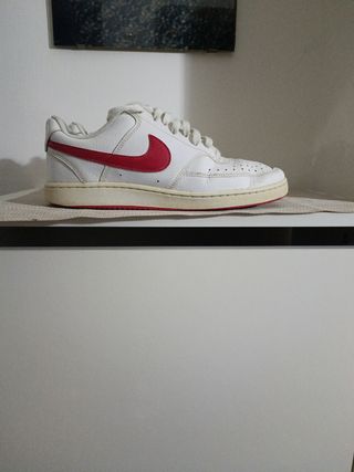 Scarpe Nike.