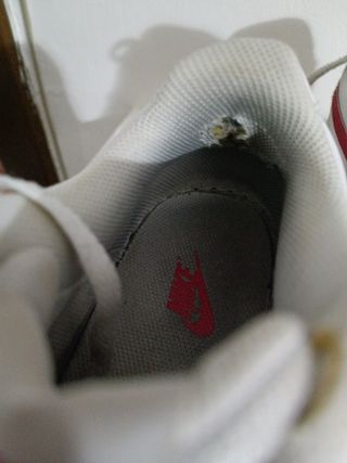 Scarpe Nike.