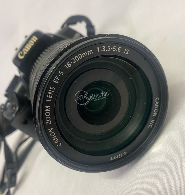 Macchina fotografica Canon EOS 400D con accessori