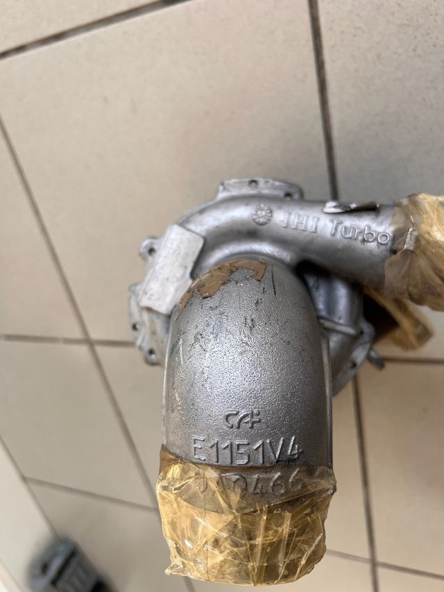 Turbo Toyota E1151V4 0A0466