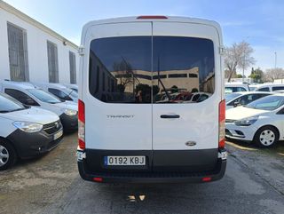 Ford Transit con rampa PMR
