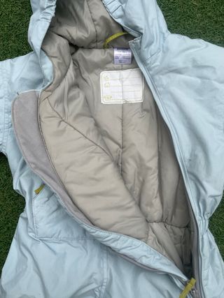 Buzo decathlon nieve 4 añosbuzo usado pero en buen