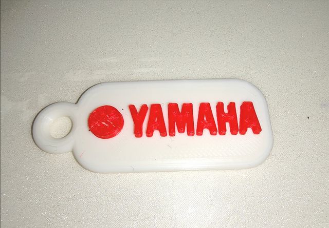 Llavero con la palabra Yamaha